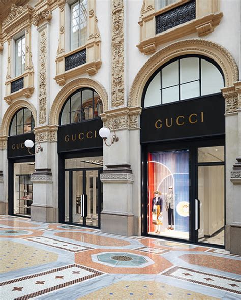 negozio gucci piacenza|negozi Gucci oggi.